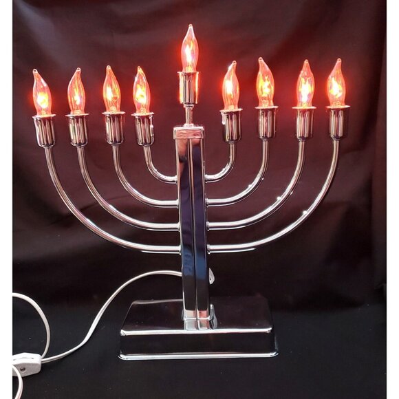 Jewish Hanukkah ELECTRIC MENORAH polished chrome with 9 flickering candle bulbs - Picture 4 of 9